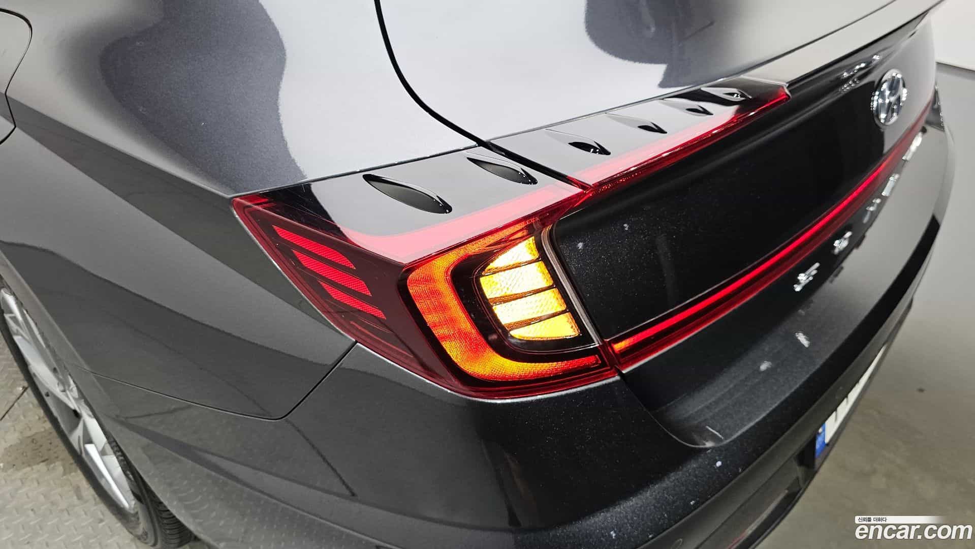 Sonata Hyundai 2023.1-OUTER-033
