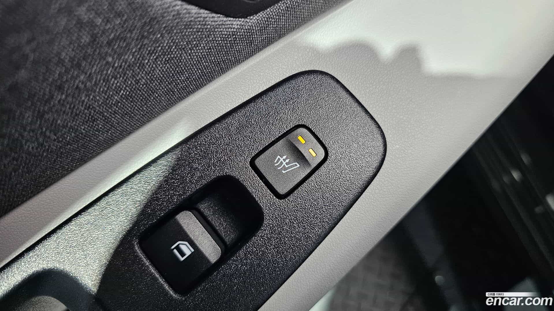 AVANTE Hyundai 2021.4-OPTION-023