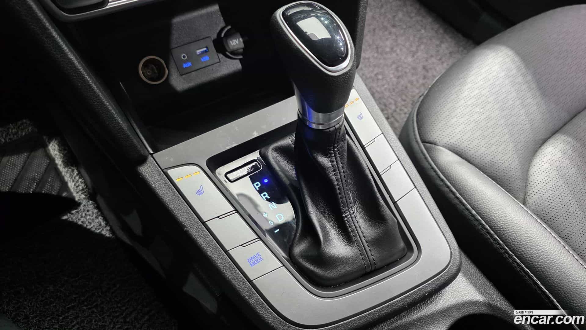 AVANTE Hyundai 2020.1-INNER-009