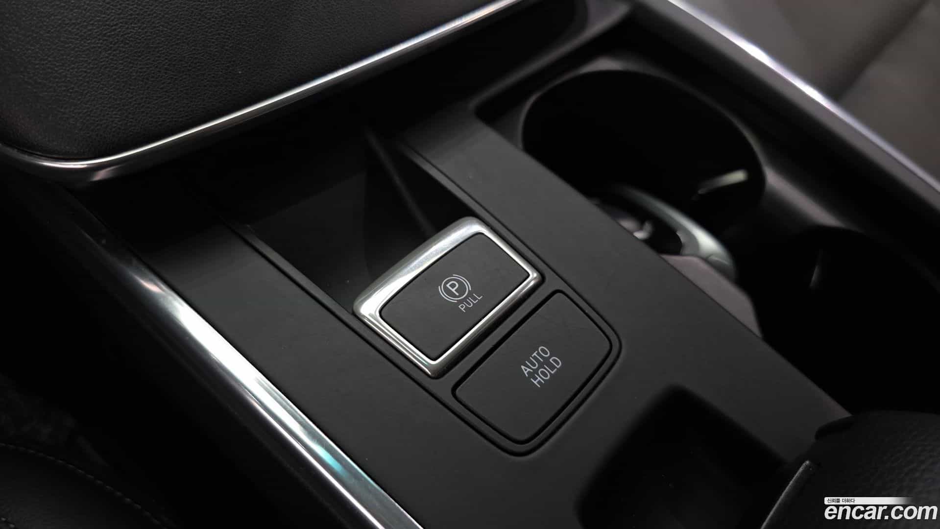 Grandeur Hyundai 2022.6-OPTION-040