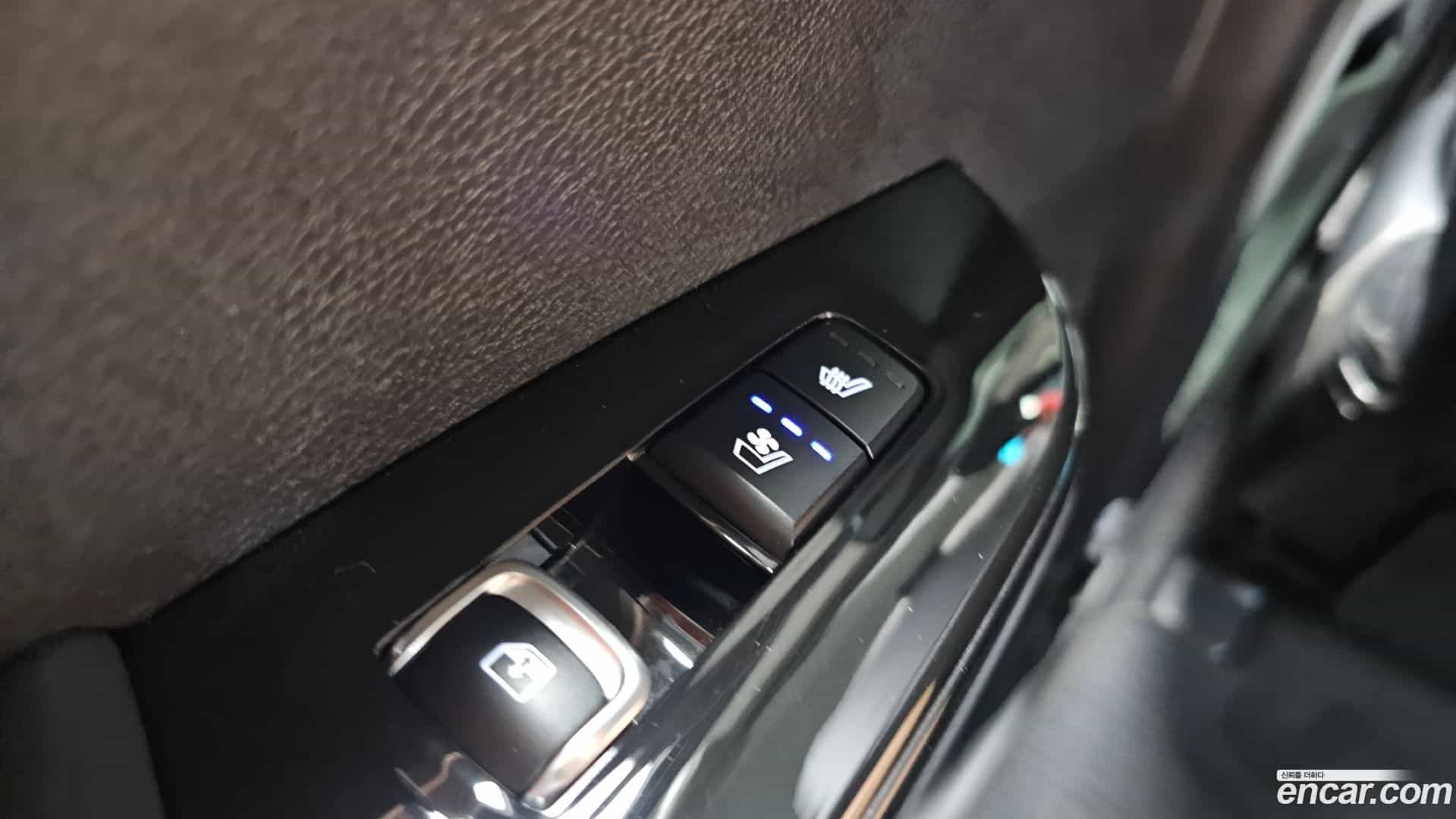 Mohave Kia 2023.0-OPTION-023