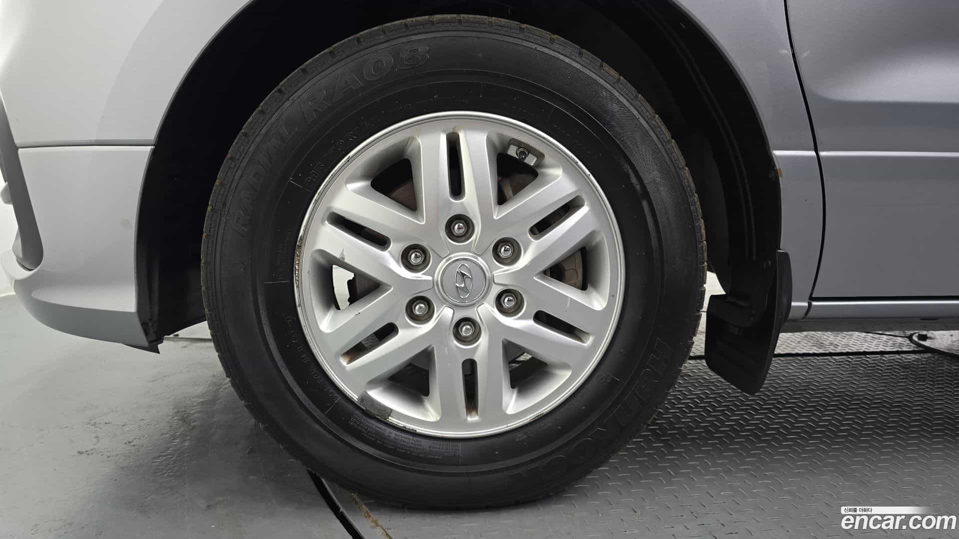 Starex Hyundai 2019.5-OUTER-005