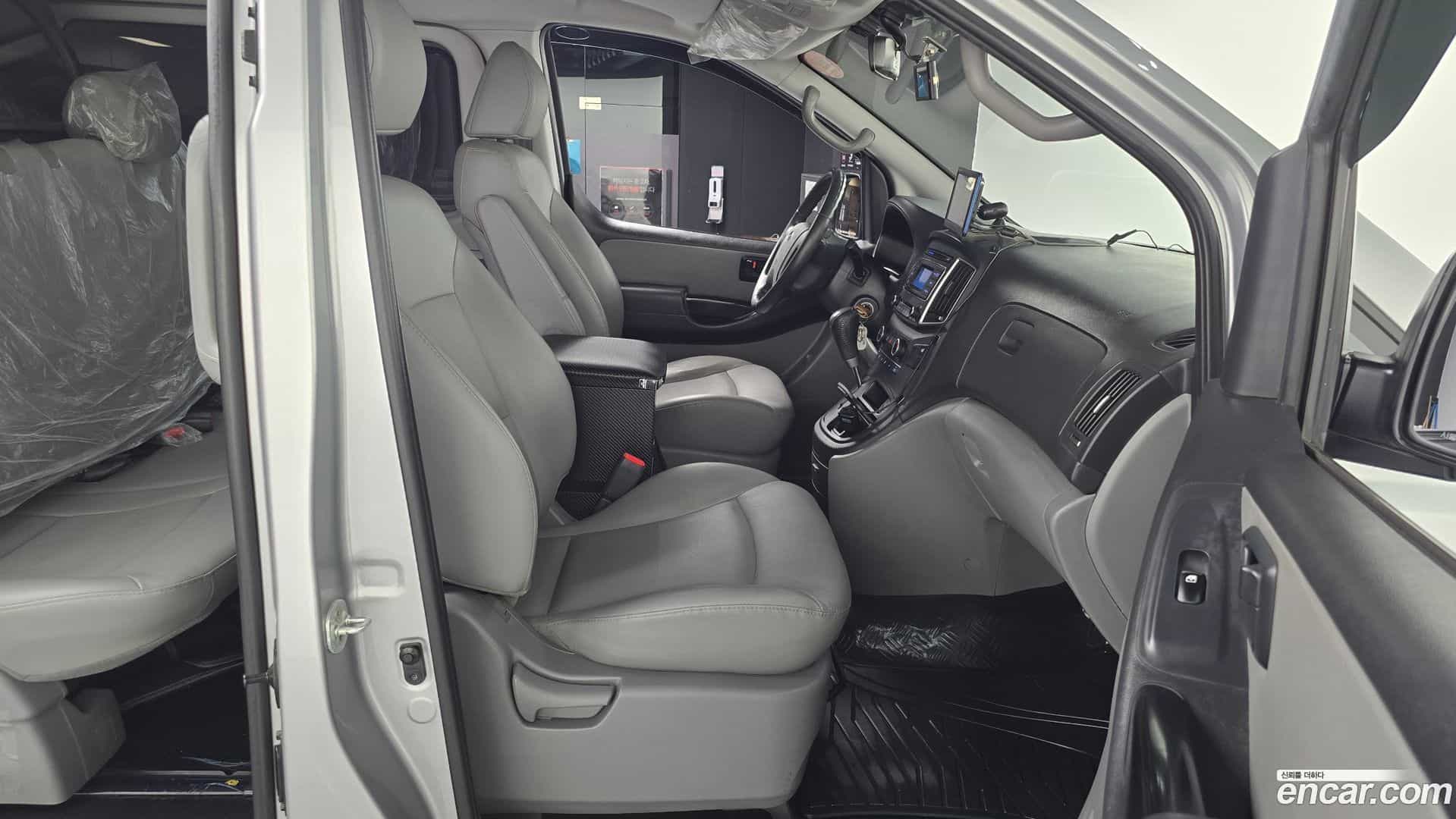 Starex Hyundai 2019.5-OPTION-015