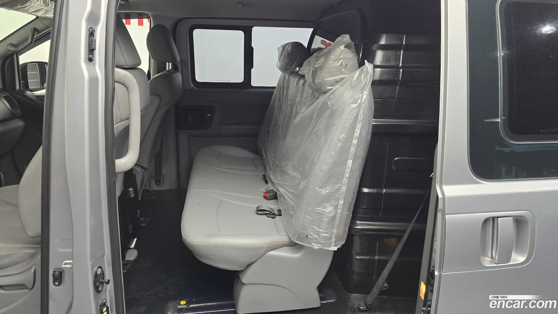 Starex Hyundai 2019.5-OPTION-016