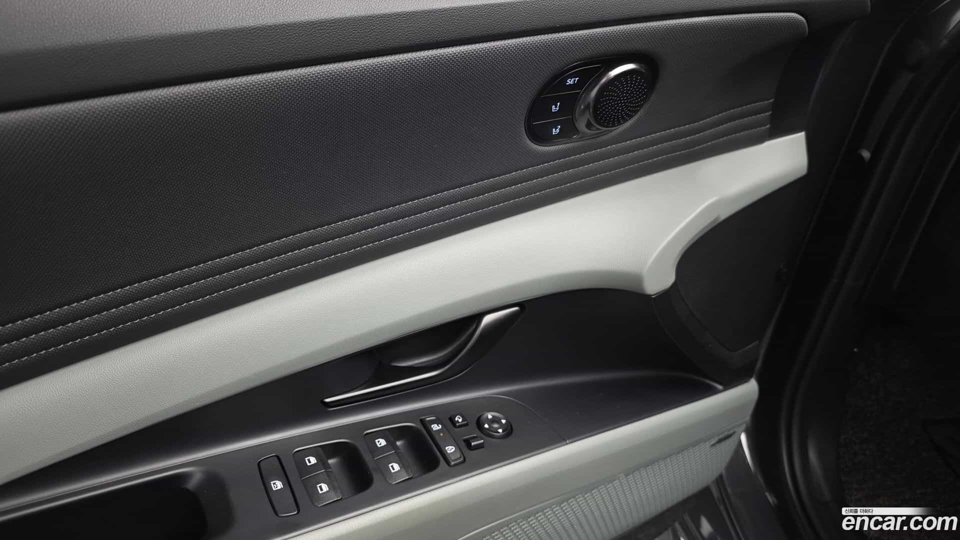 AVANTE Hyundai 2023.3-INNER-034