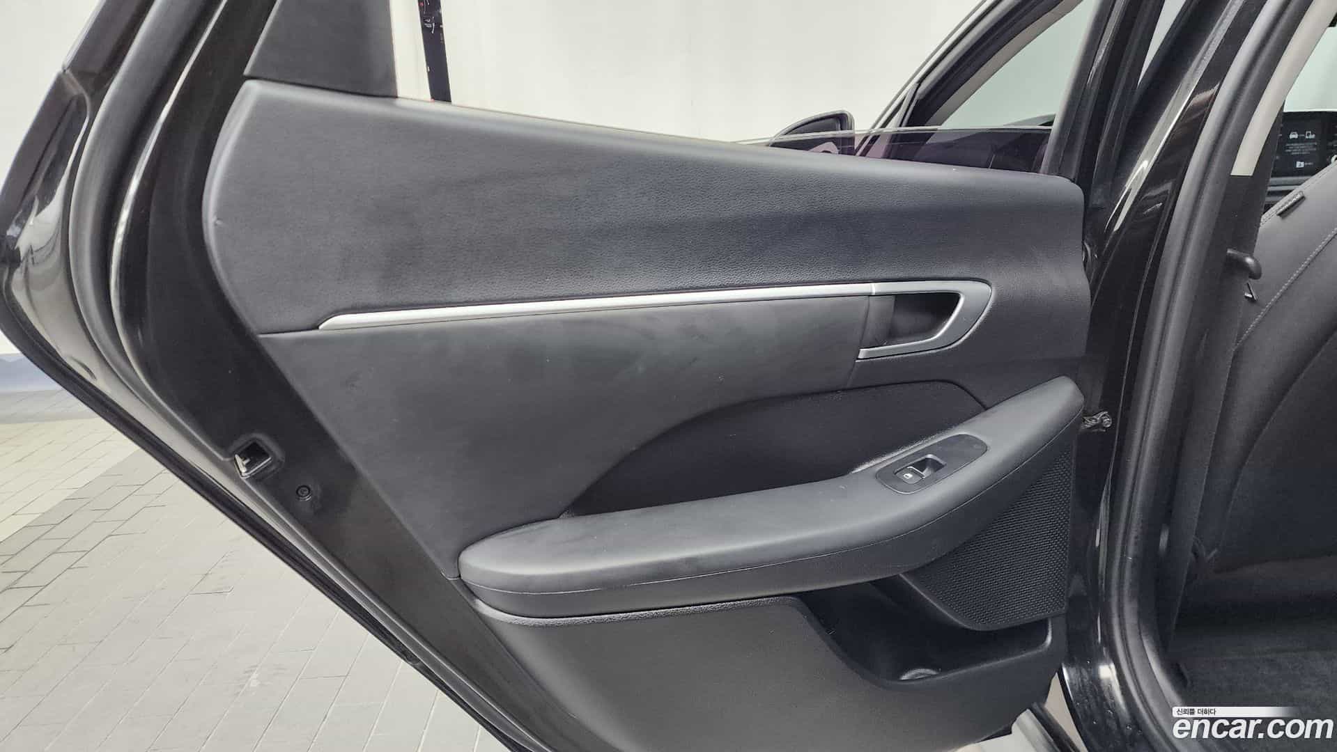 Sonata Hyundai 2019.4-INNER-035