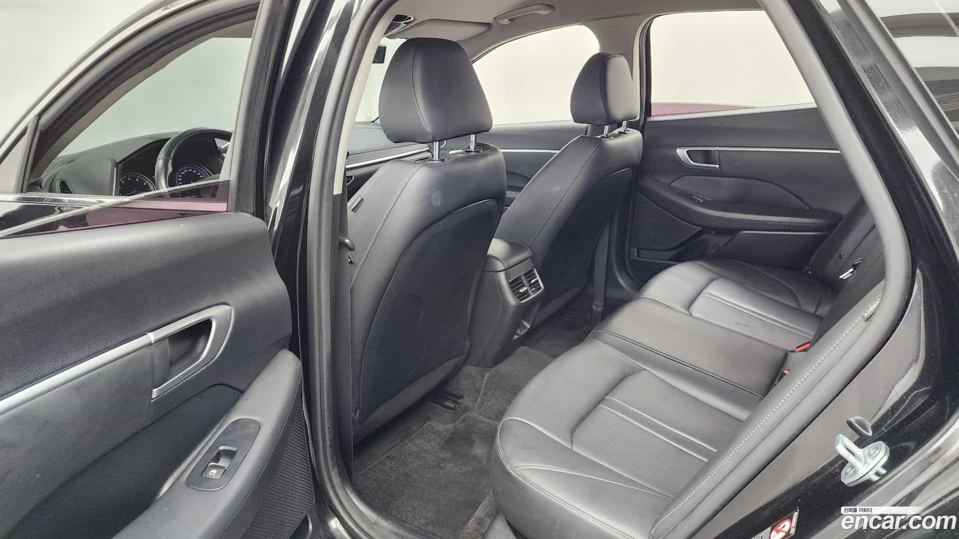 Sonata Hyundai 2019.4-INNER-036