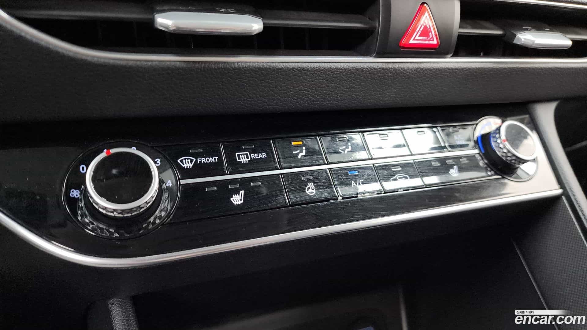 Sonata Hyundai 2019.4-OPTION-043