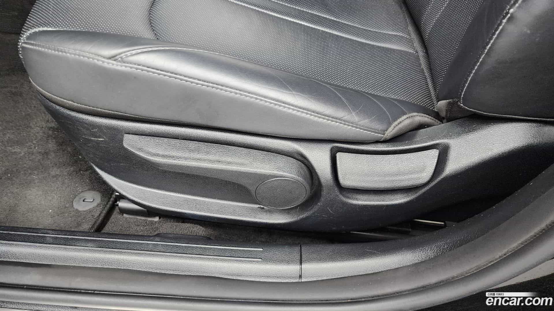 Sonata Hyundai 2019.4-OPTION-045