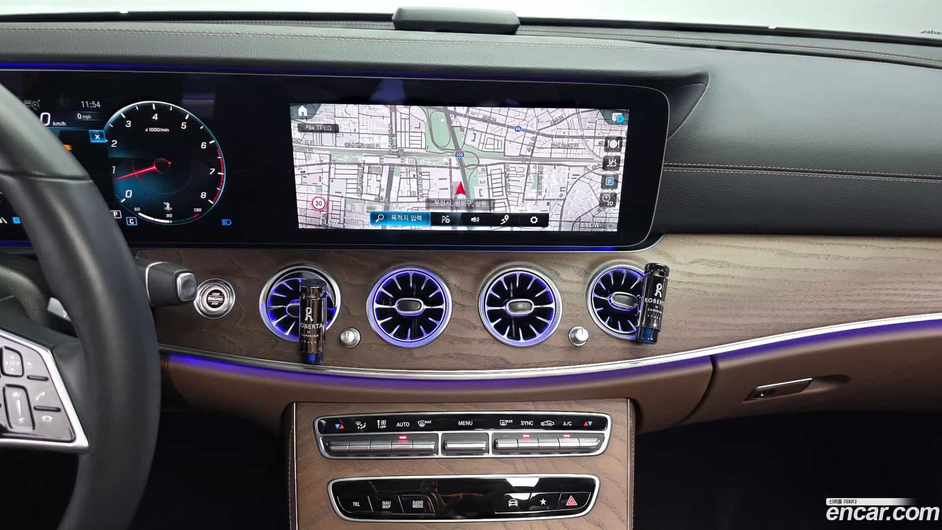 E-Class Mercedes-Benz 2023.6-OPTION-018