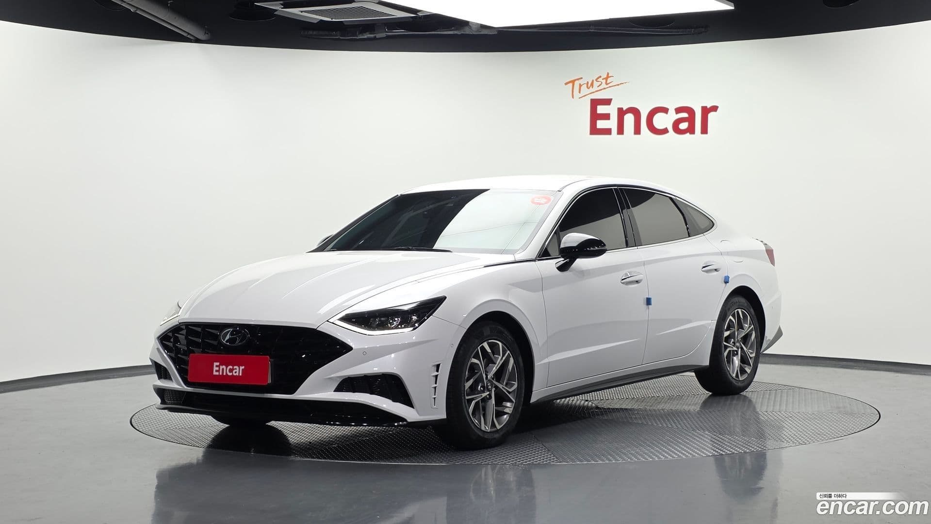 Main__Slider__Photo:Sonata Hyundai 2022.5-0