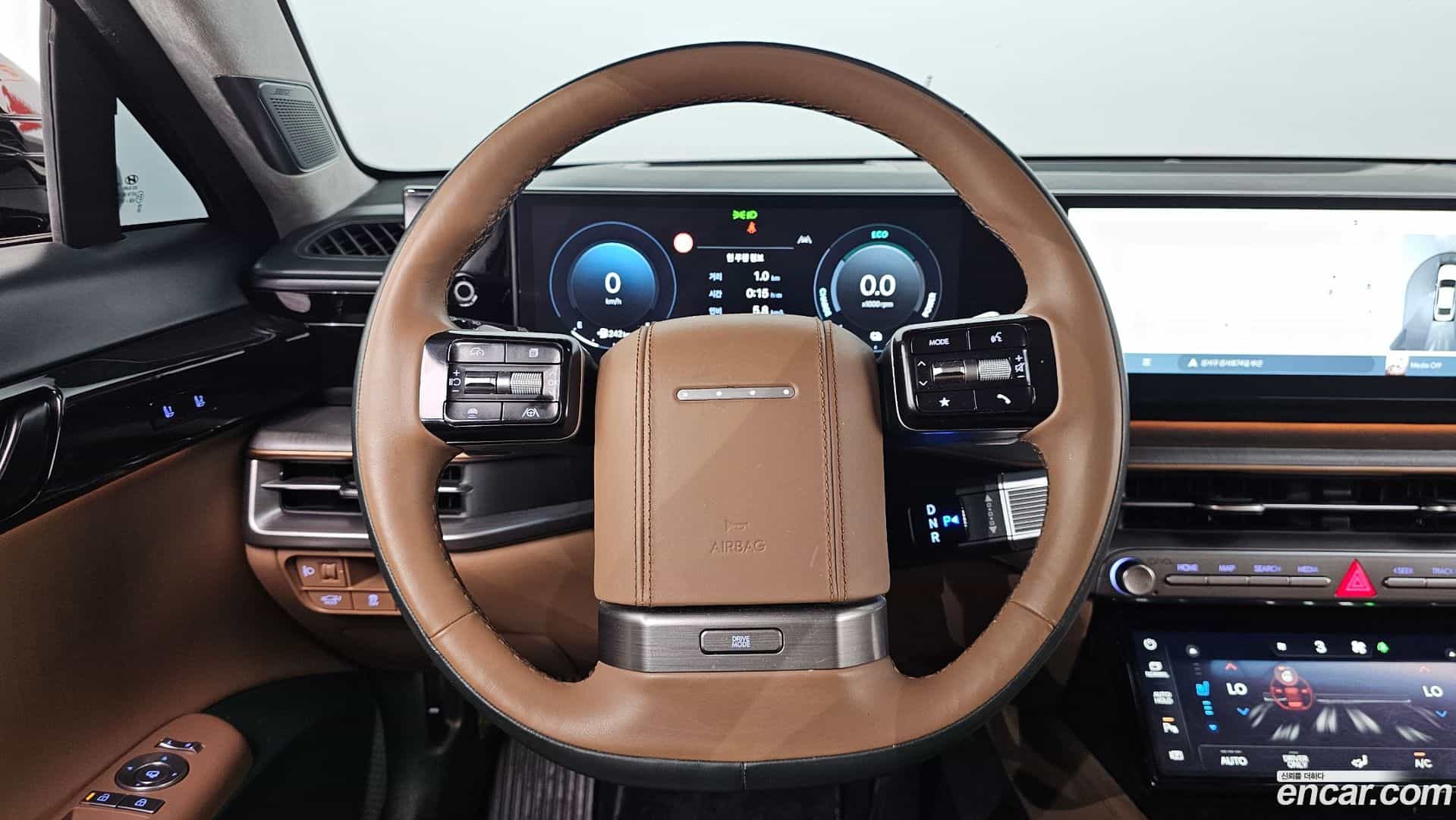 Grandeur Hyundai 2023.4-OPTION-017