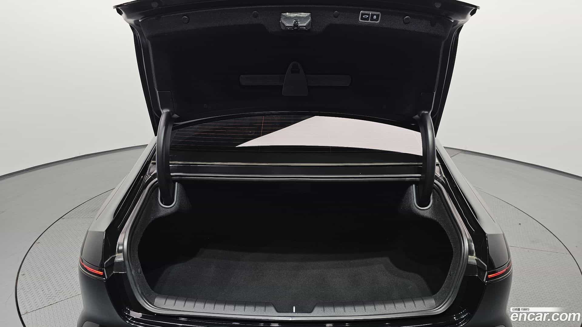 Grandeur Hyundai 2023.4-OPTION-044