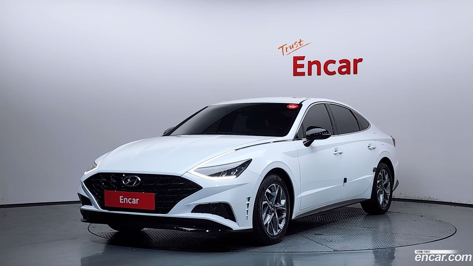 Main__Slider__Photo:Sonata Hyundai 2022.8-0