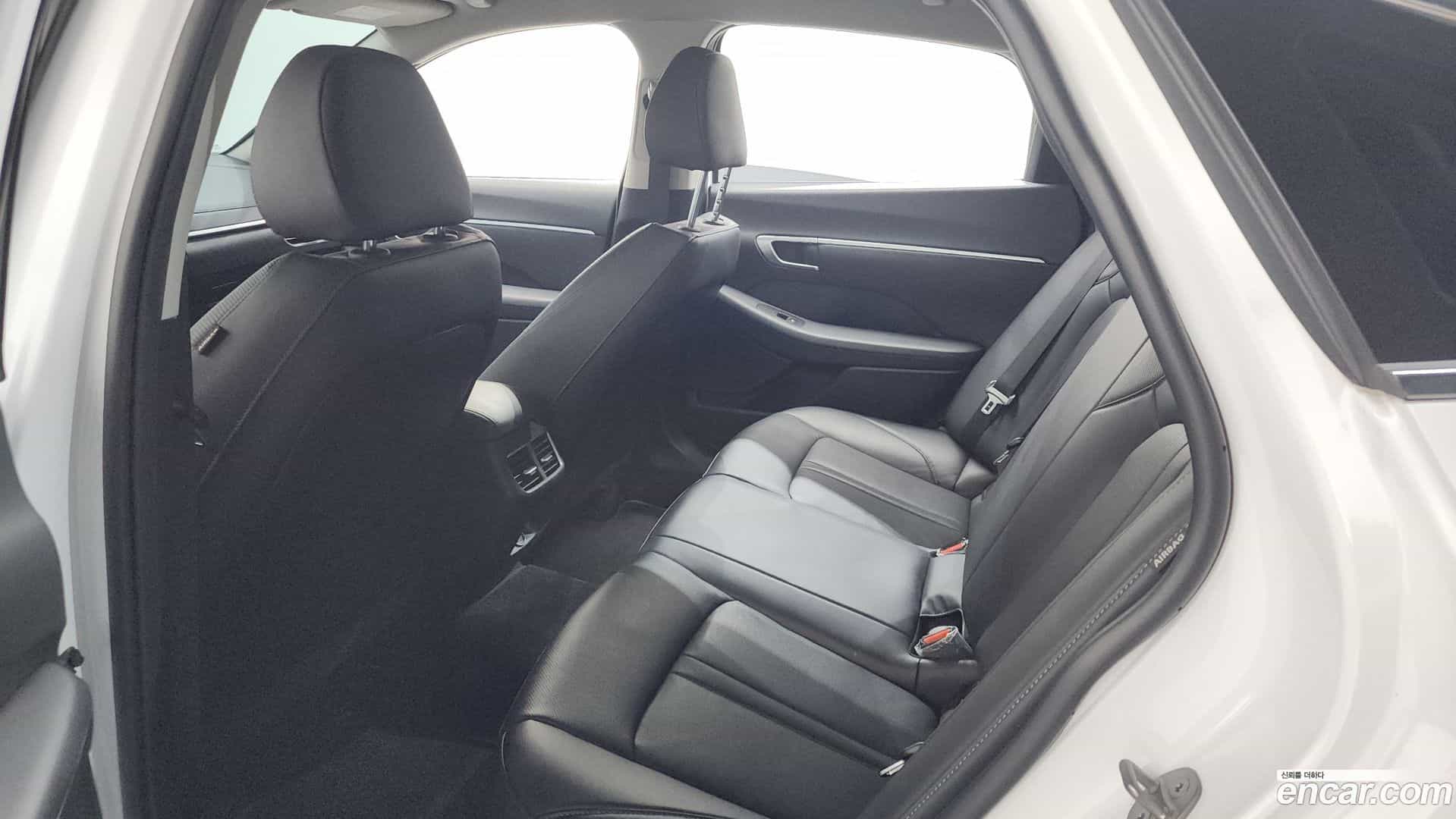 Sonata Hyundai 2022.8-OPTION-021