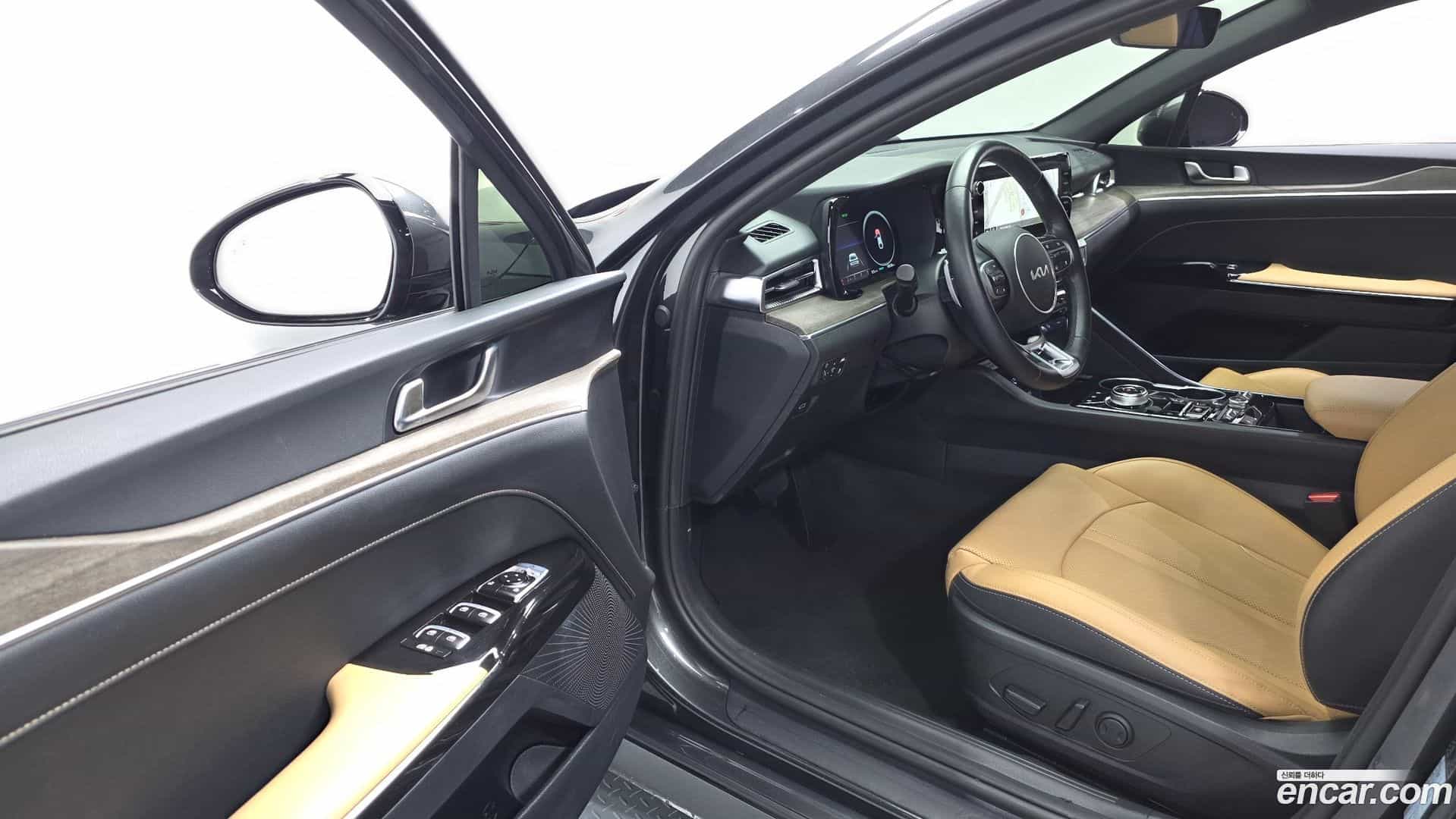 K5 Kia 2023.1-INNER-010