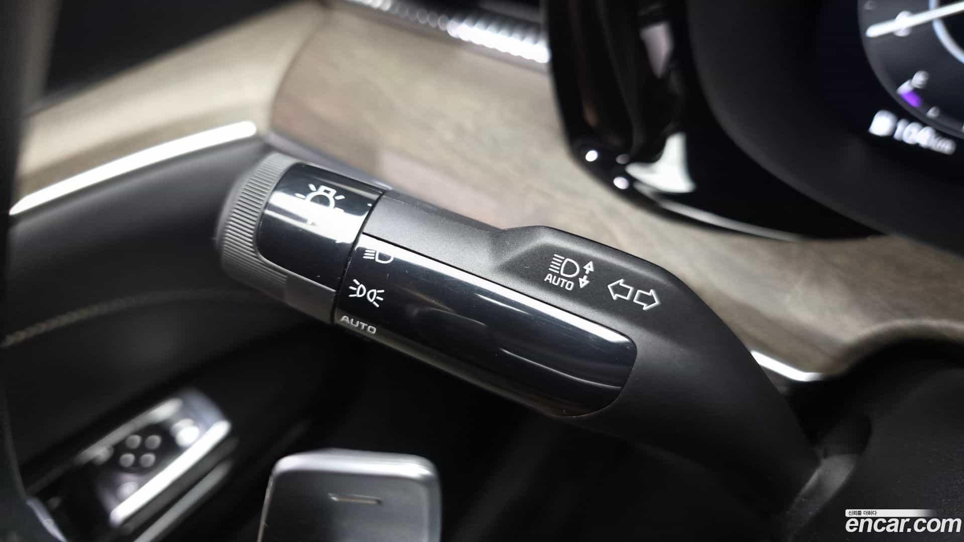 K5 Kia 2023.1-OPTION-040