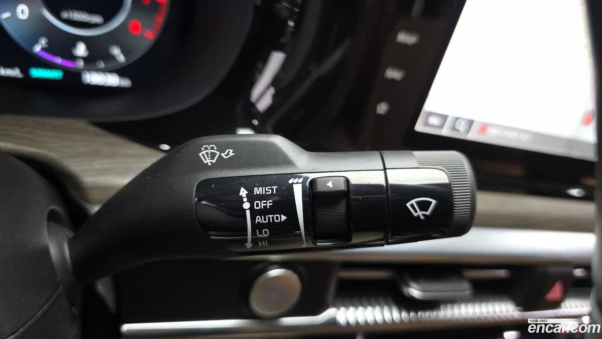 K5 Kia 2023.1-OPTION-044