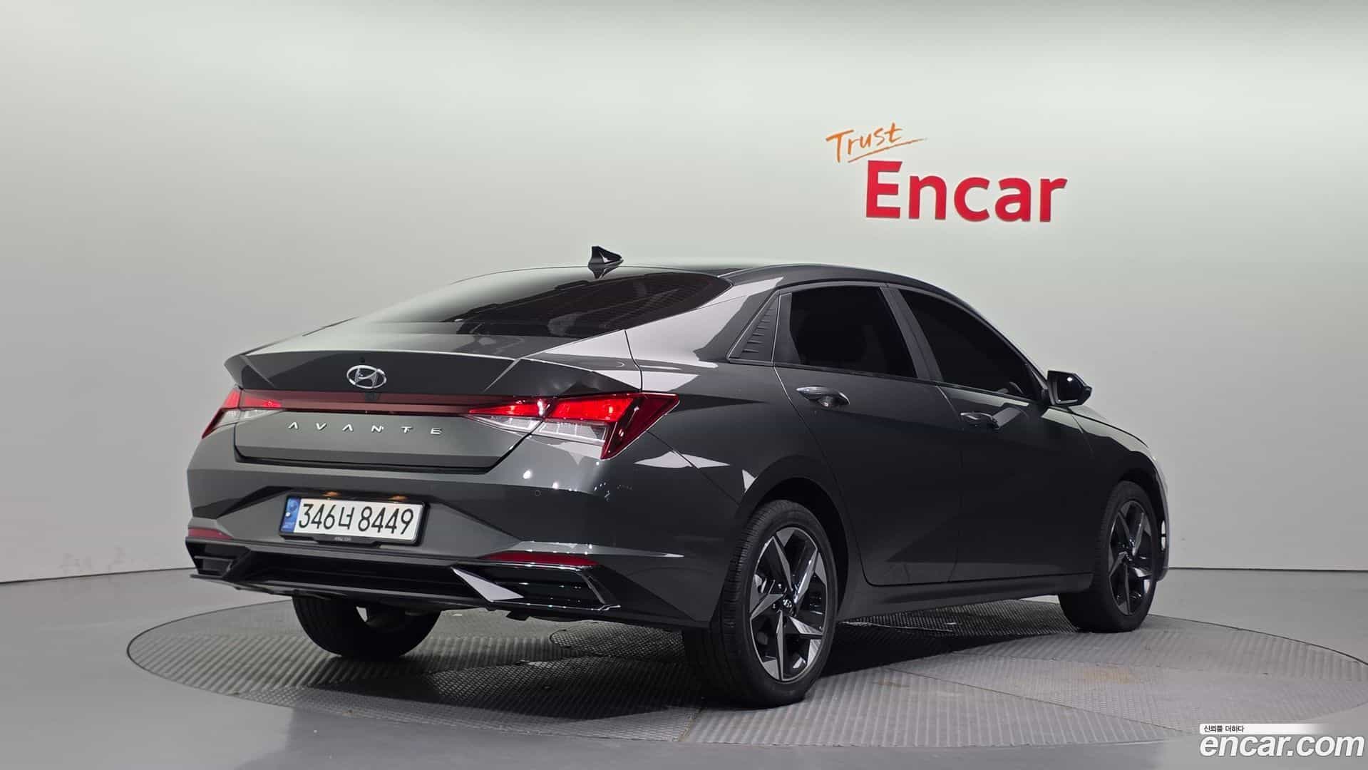 AVANTE Hyundai 2022.1-OUTER-002