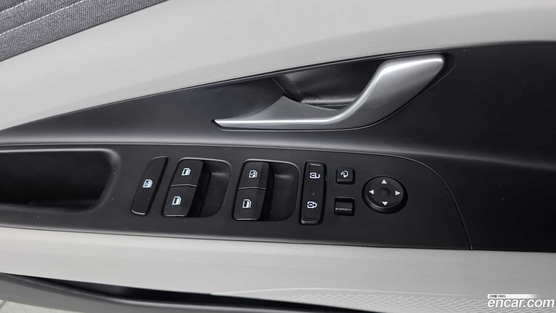 AVANTE Hyundai 2022.1-OPTION-015