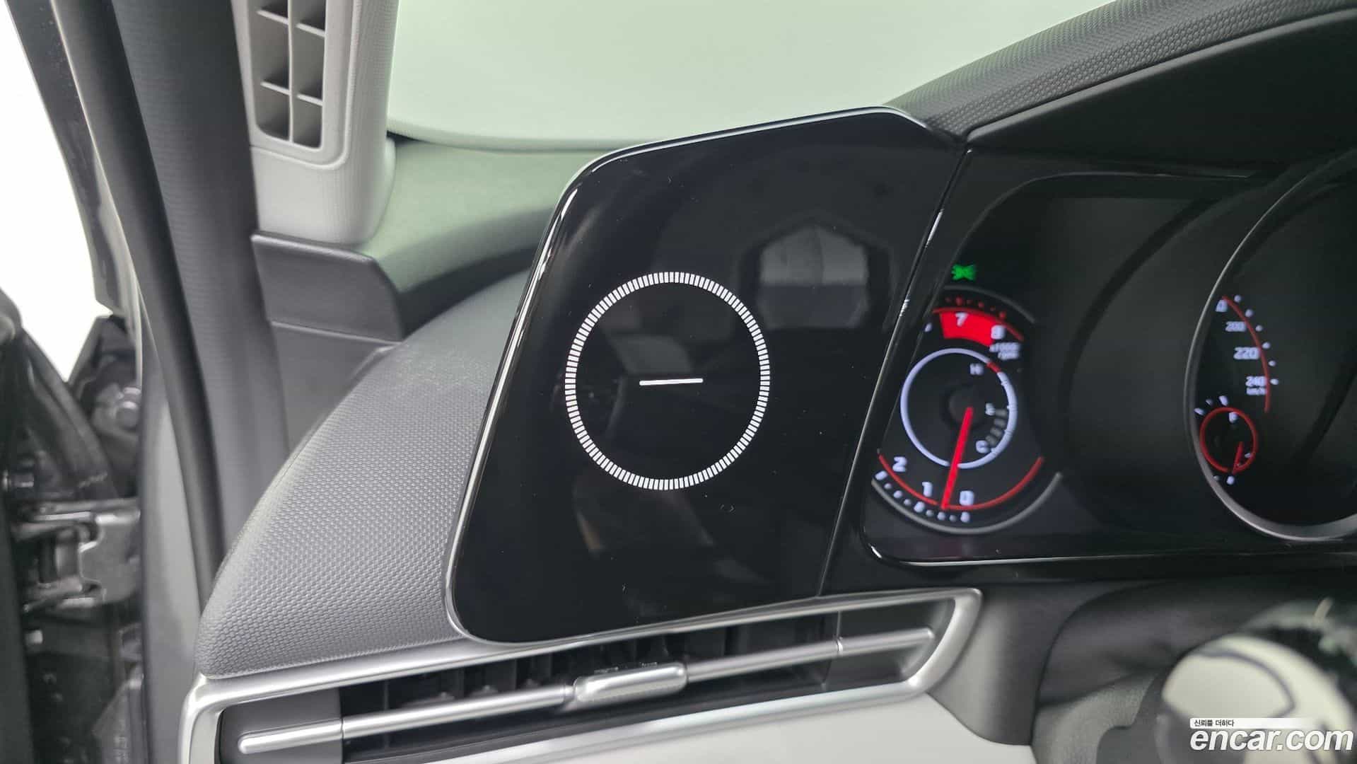 AVANTE Hyundai 2022.1-OPTION-017