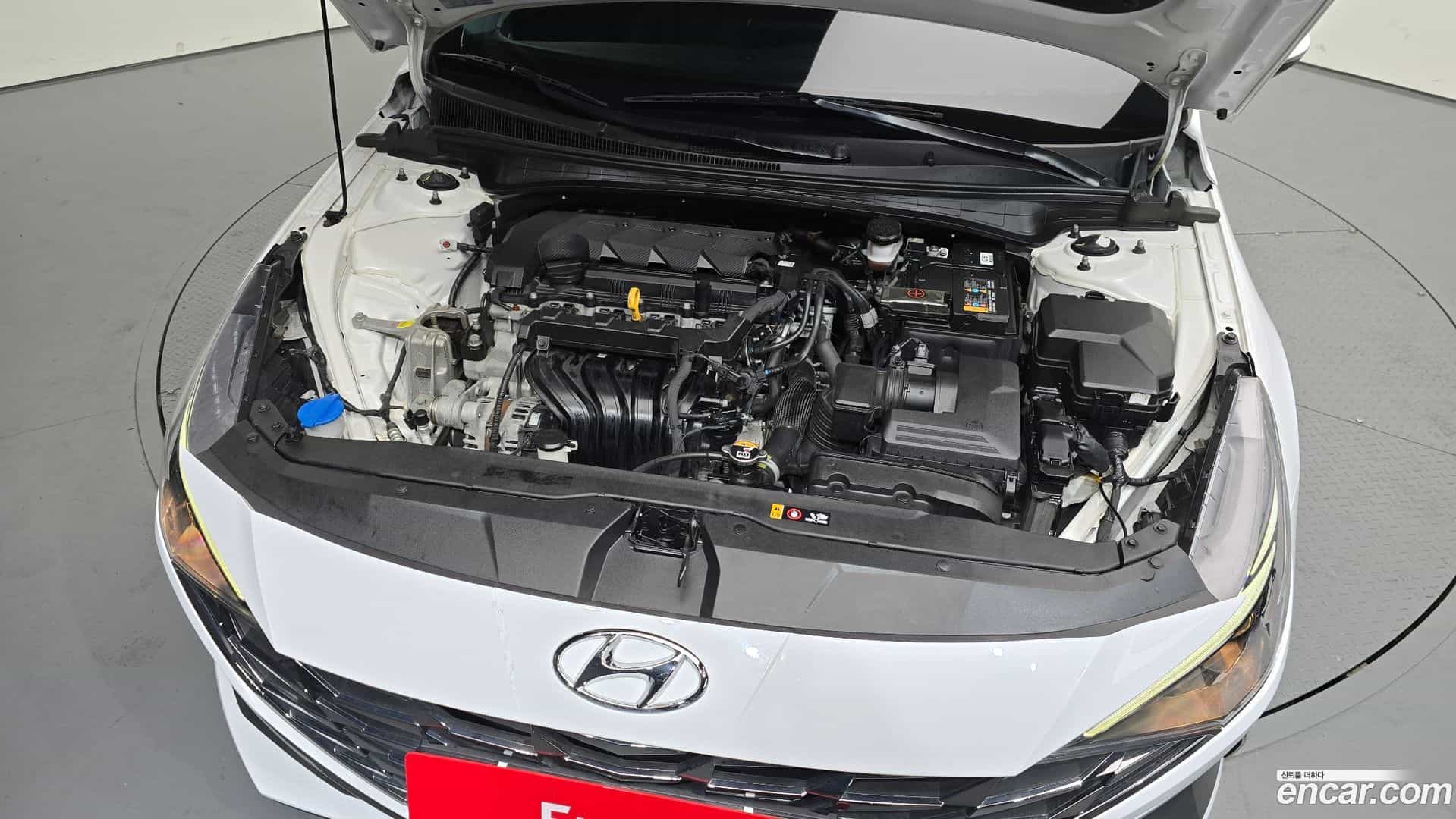 AVANTE Hyundai 2022.4-OUTER-006