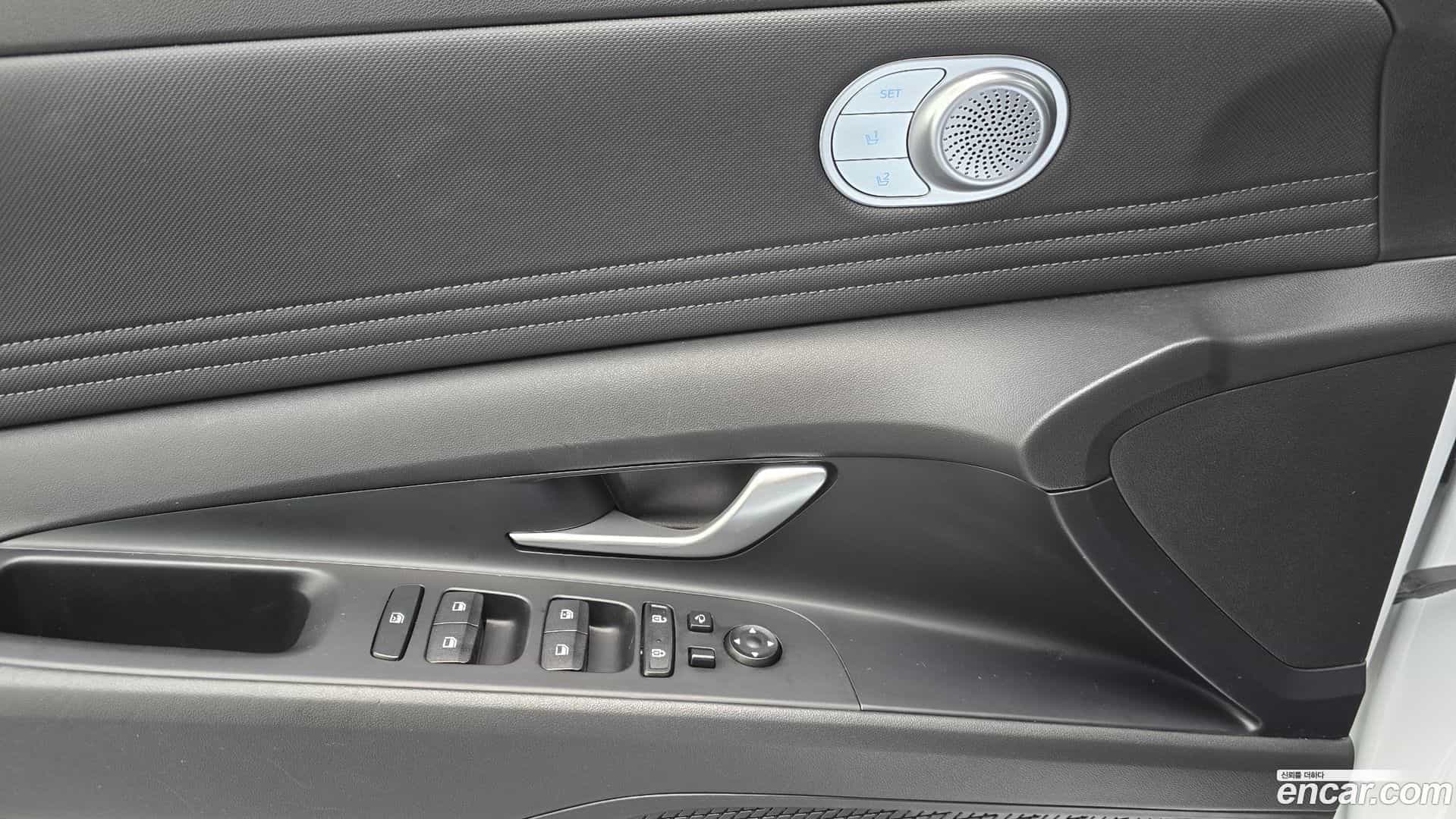 AVANTE Hyundai 2022.4-OPTION-018