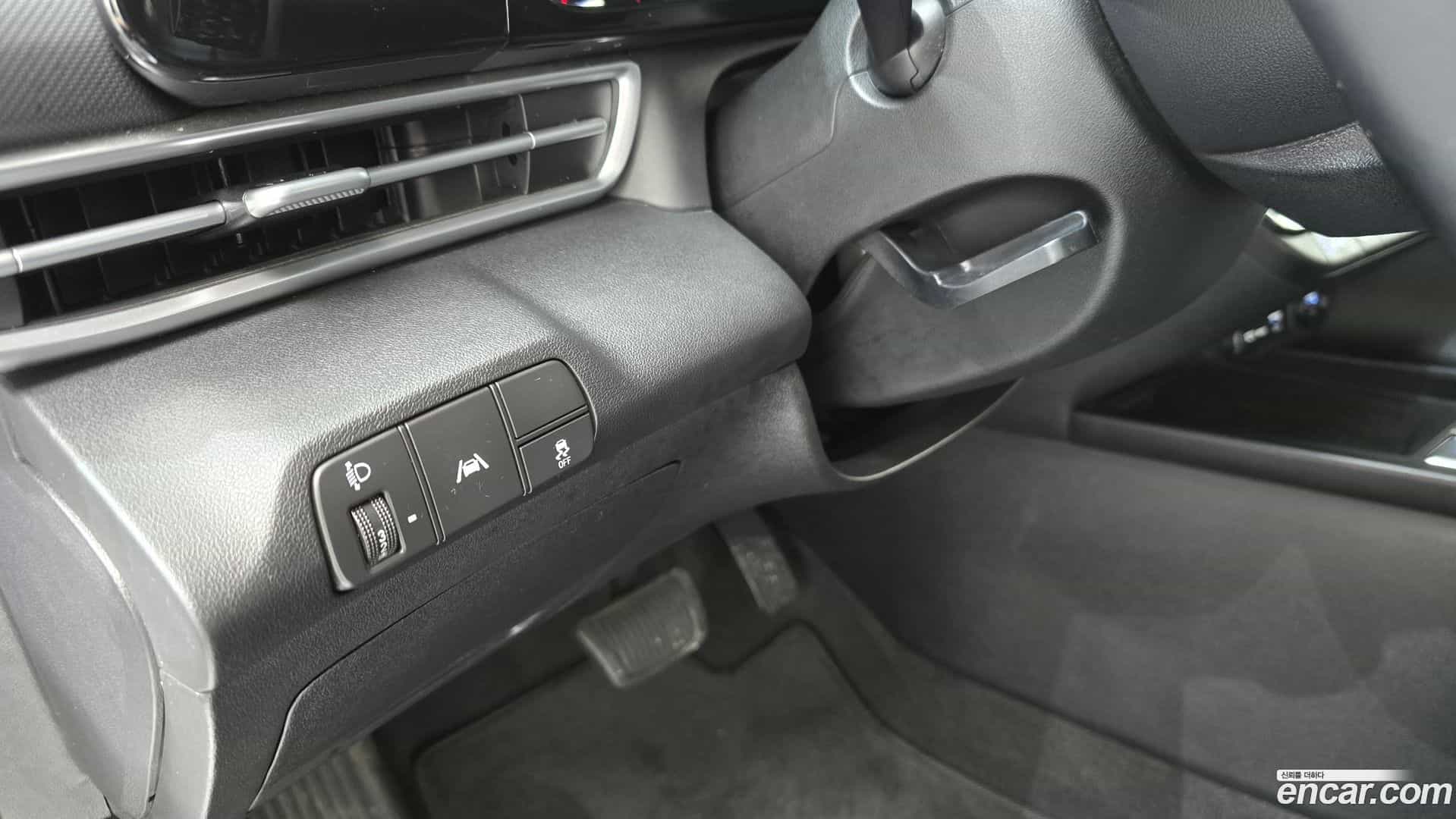 AVANTE Hyundai 2022.4-OPTION-019