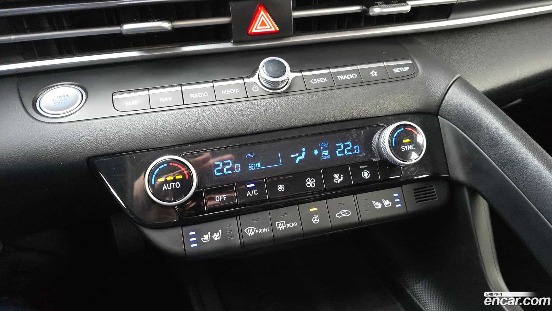 AVANTE Hyundai 2022.4-OPTION-022