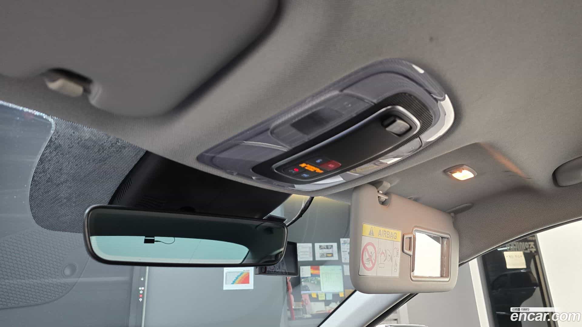 AVANTE Hyundai 2022.4-OPTION-024