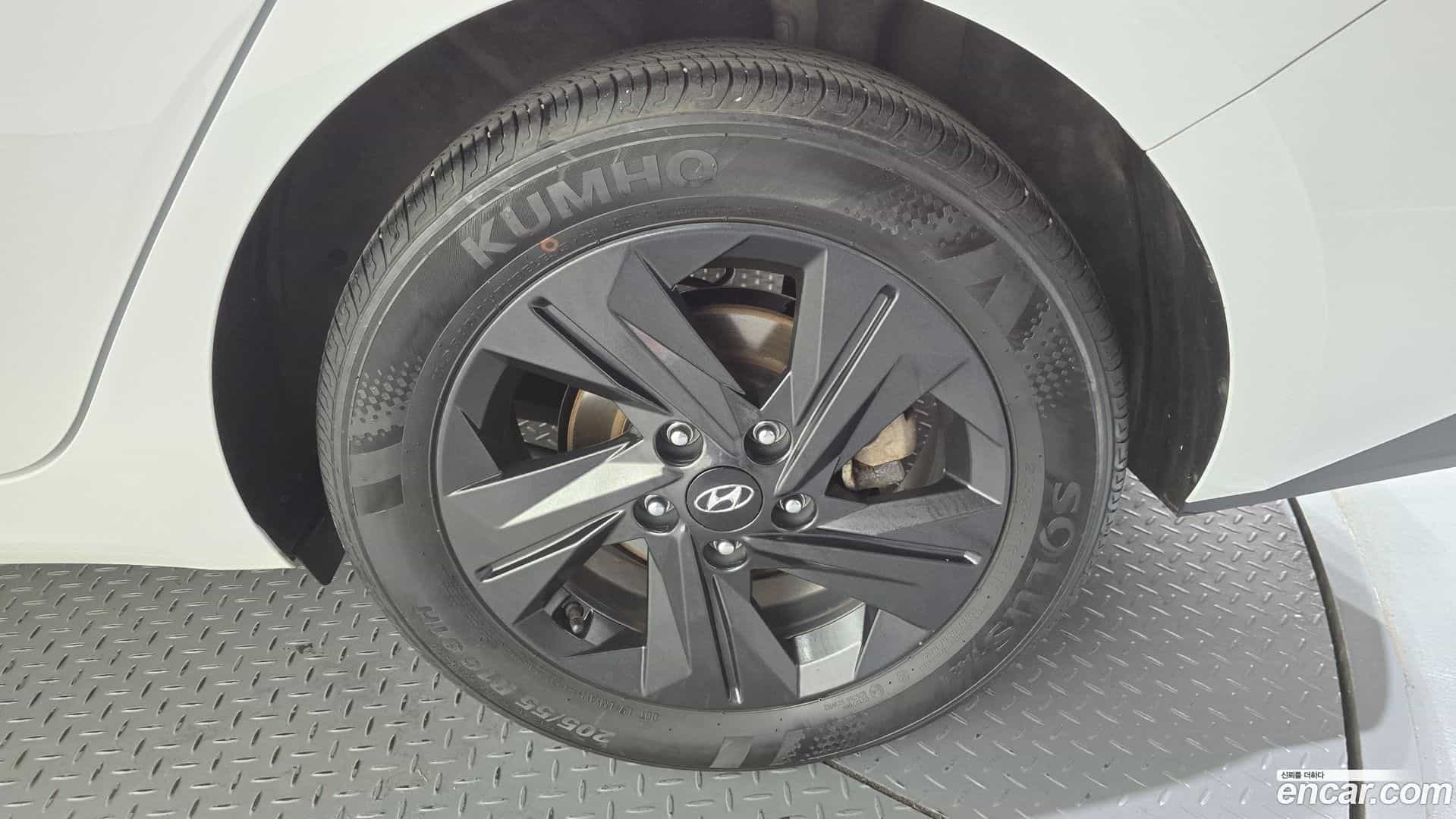 AVANTE Hyundai 2022.4-OUTER-031