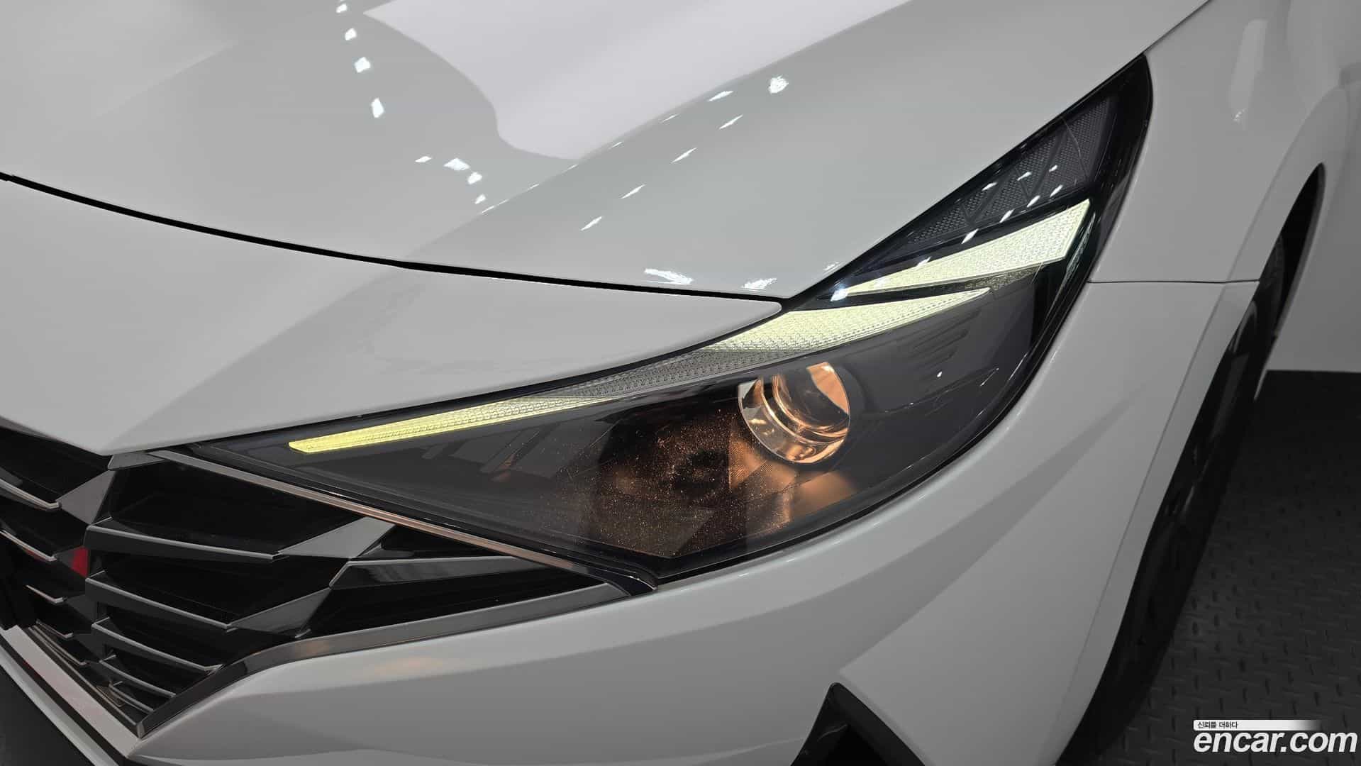 AVANTE Hyundai 2022.4-OUTER-032