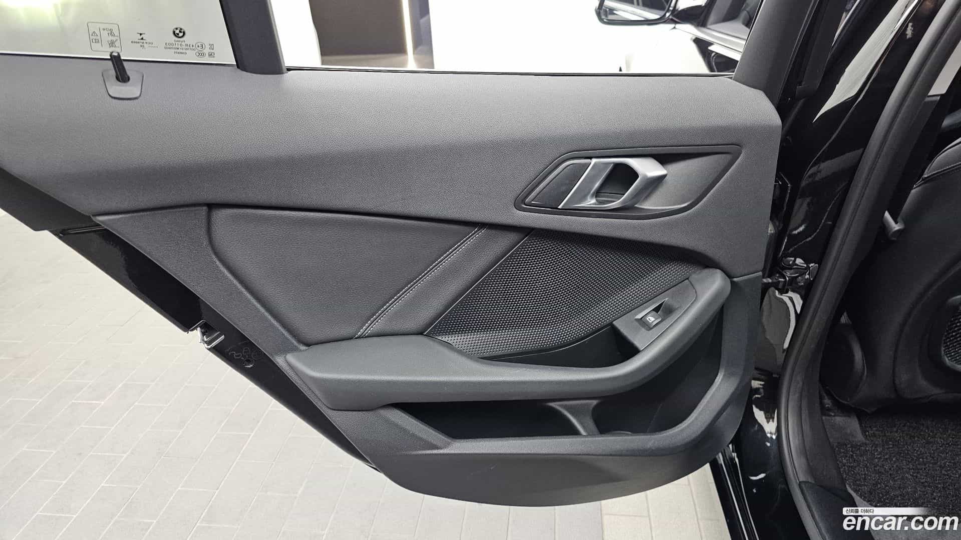 1-Series BMW 2021.3-INNER-035