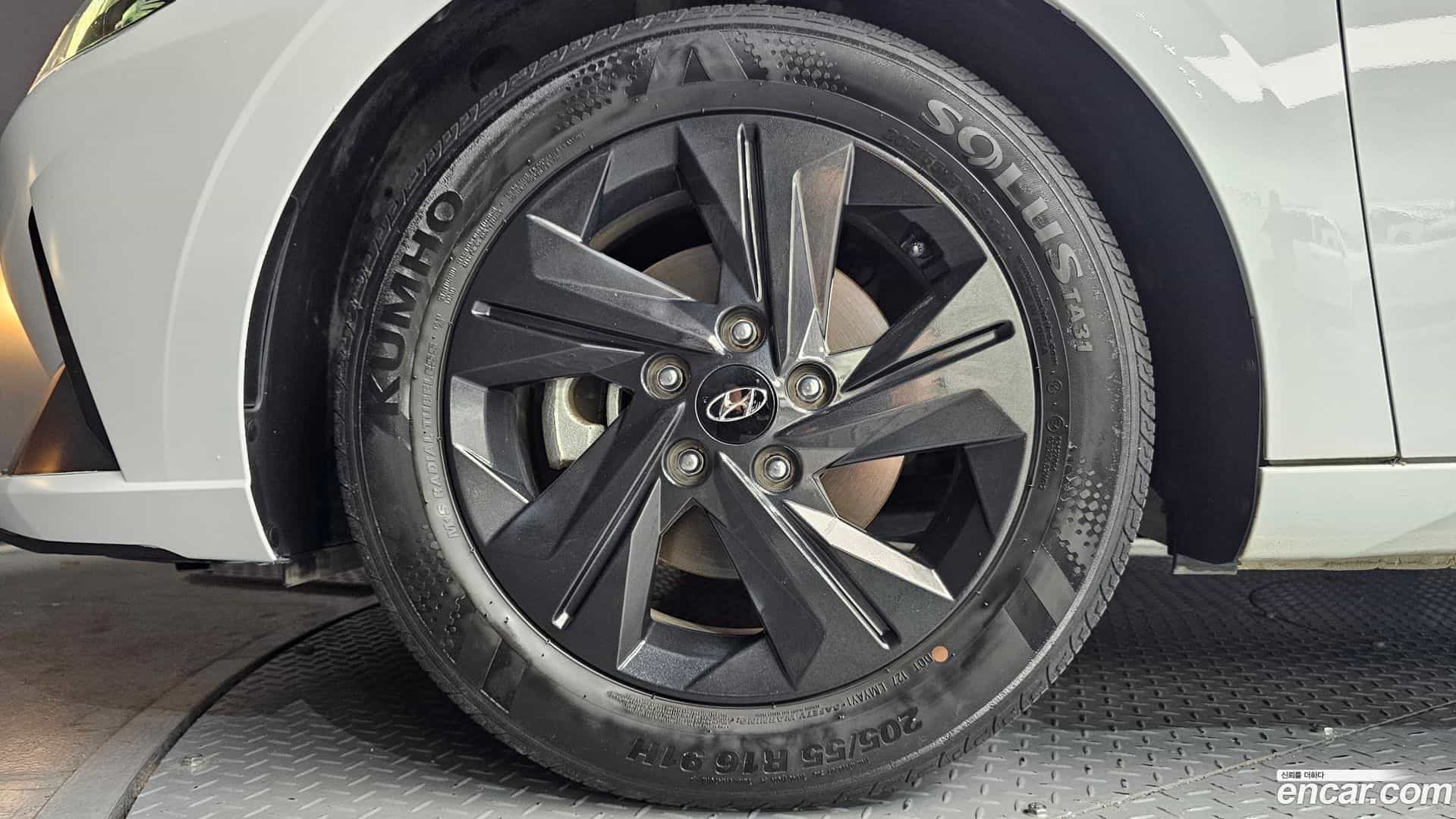 AVANTE Hyundai 2022.3-OUTER-005