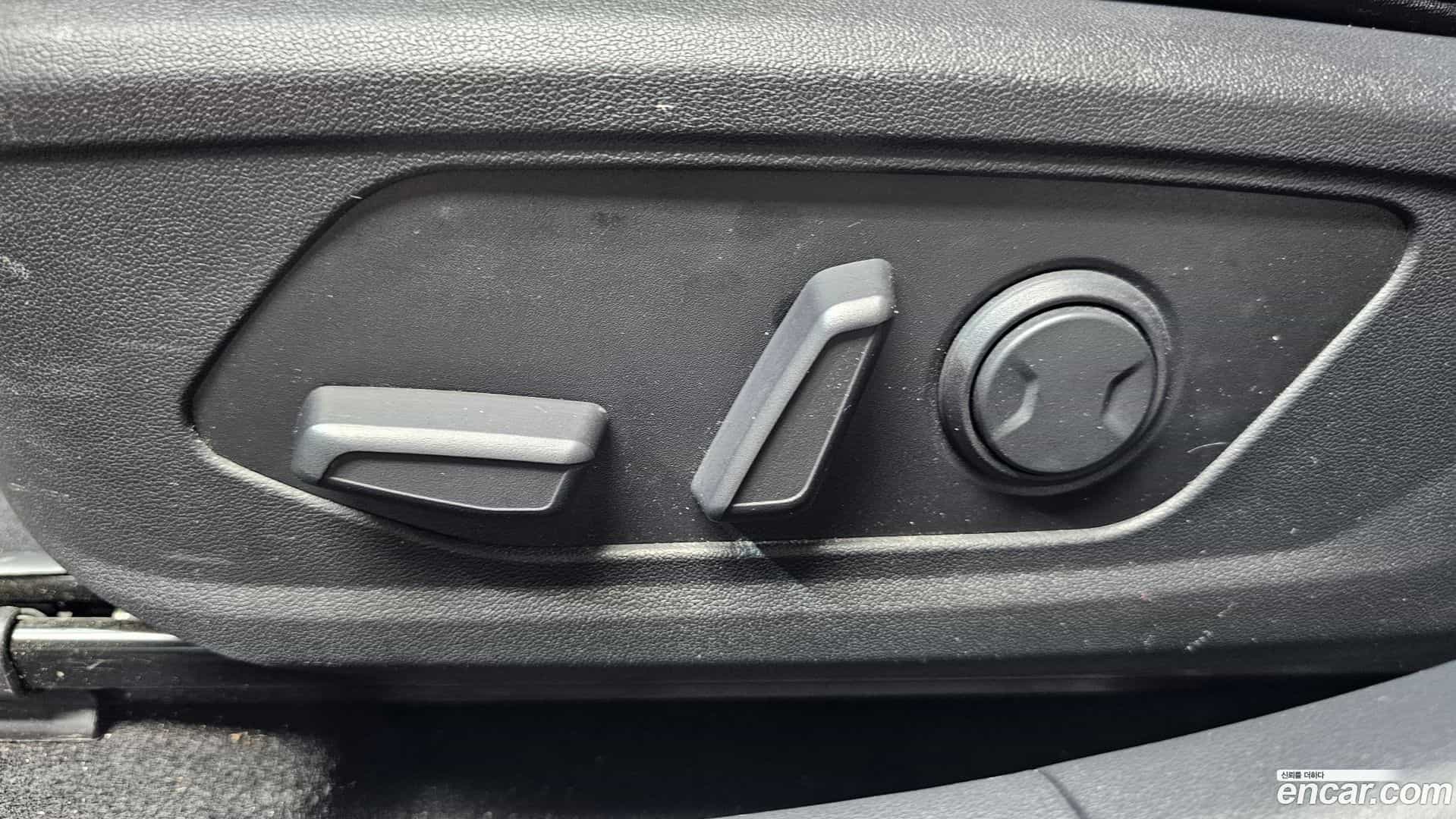 AVANTE Hyundai 2022.3-OPTION-021