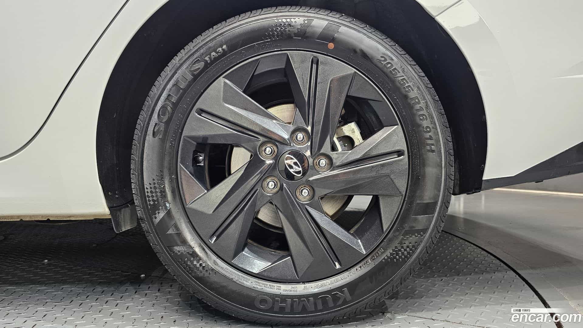 AVANTE Hyundai 2022.3-OUTER-031