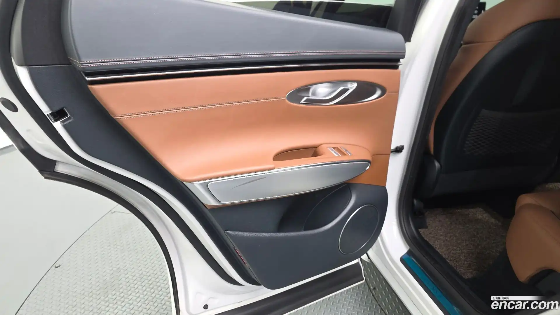 GV70 Genesis 2022.4-INNER-035