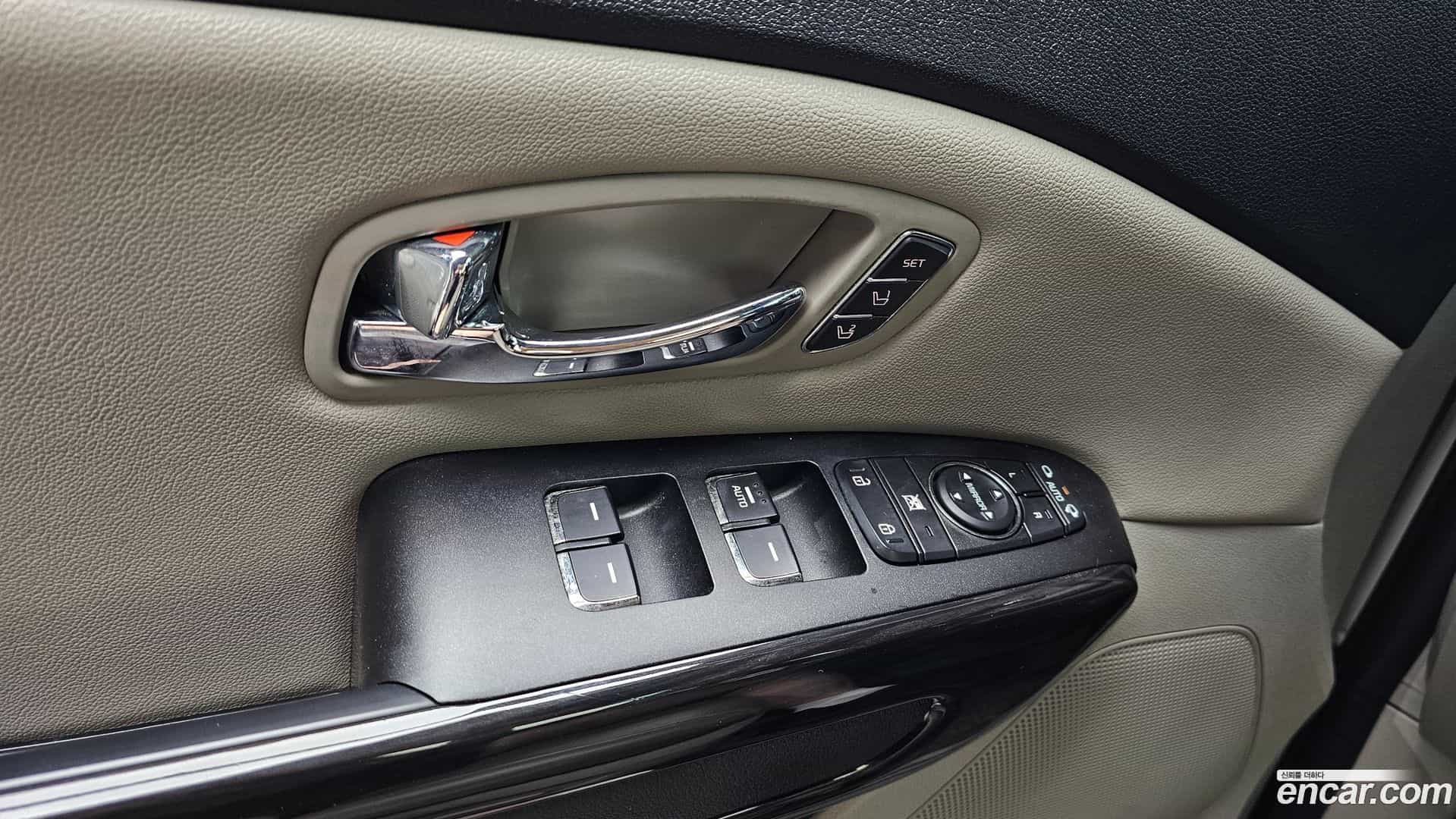 Canival Kia 2019.5-OPTION-042