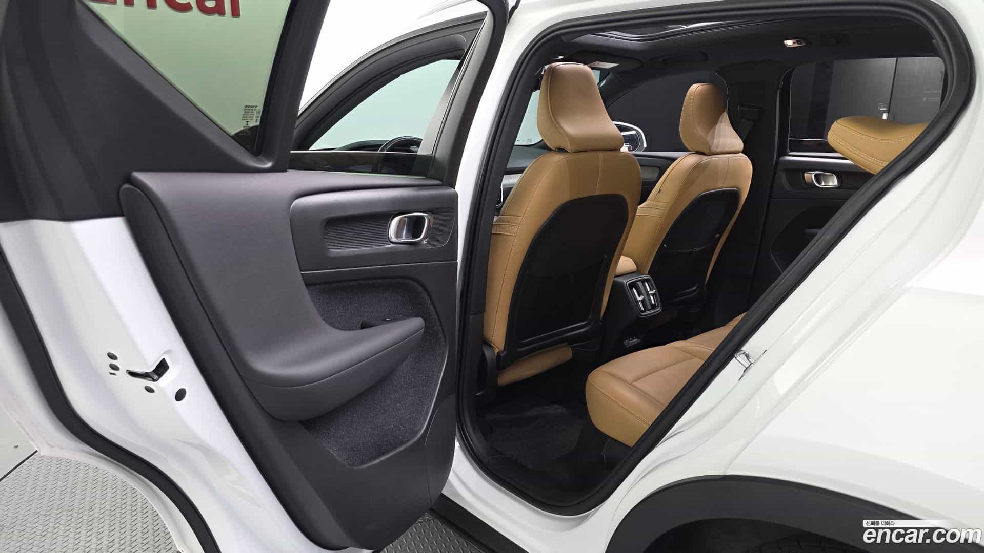 XC40 Volvo 2020.5-INNER-036