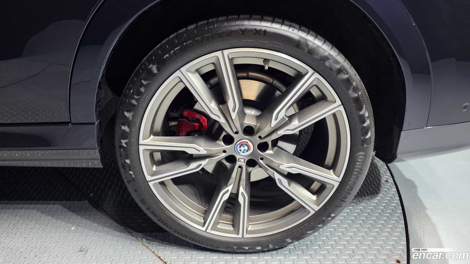 X6 BMW 2022.10-OUTER-031