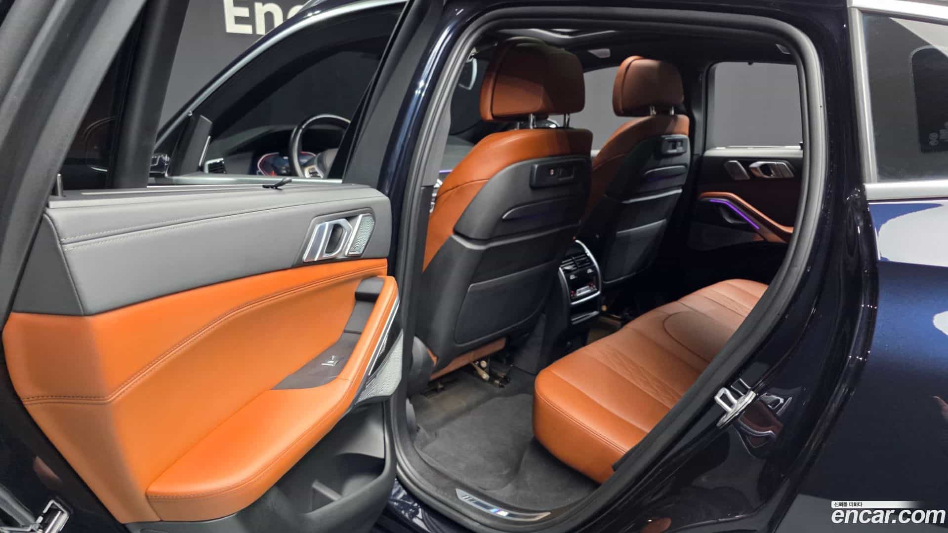X6 BMW 2022.10-INNER-036