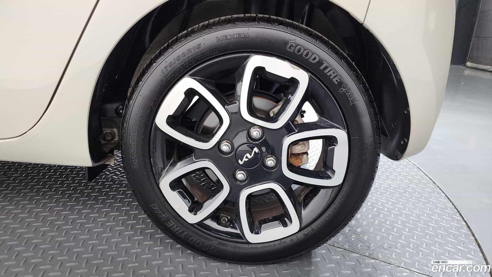RAY Kia 2022.5-OUTER-031