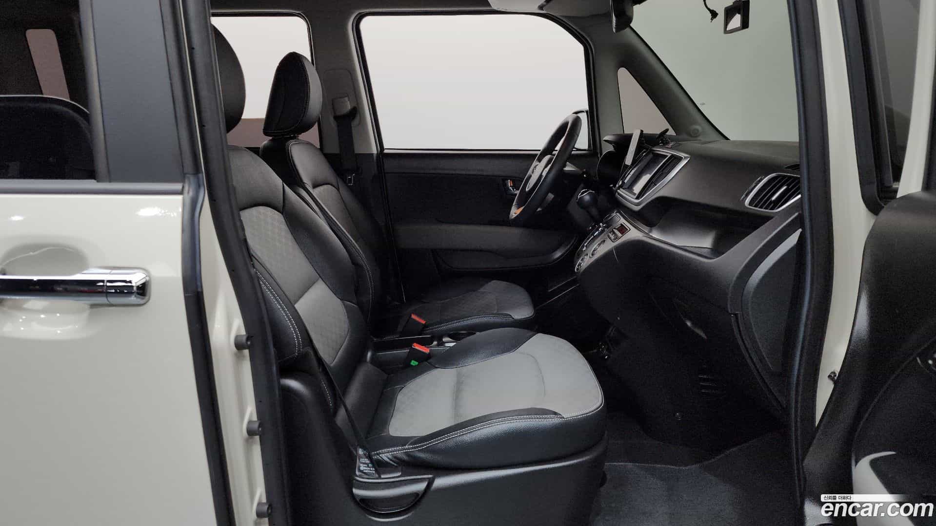 RAY Kia 2022.5-INNER-036