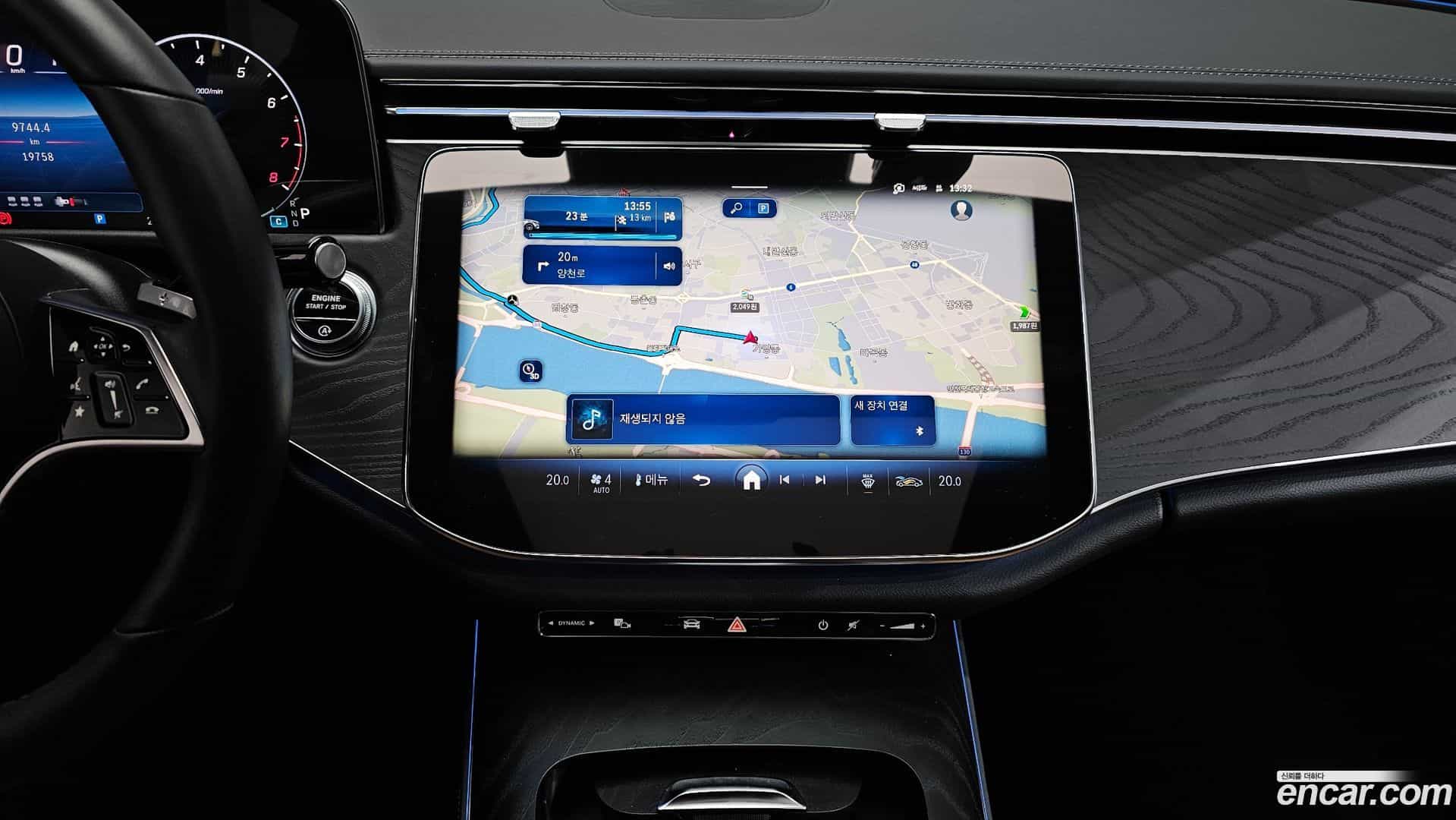 E-Class Mercedes-Benz 2024.5-OPTION-018