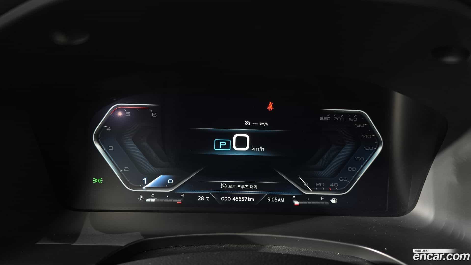 Rexton KG Mobility 2022.2-INNER-008