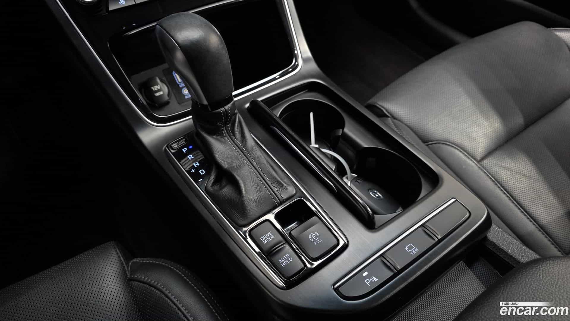 Grandeur Hyundai 2018.7-INNER-009