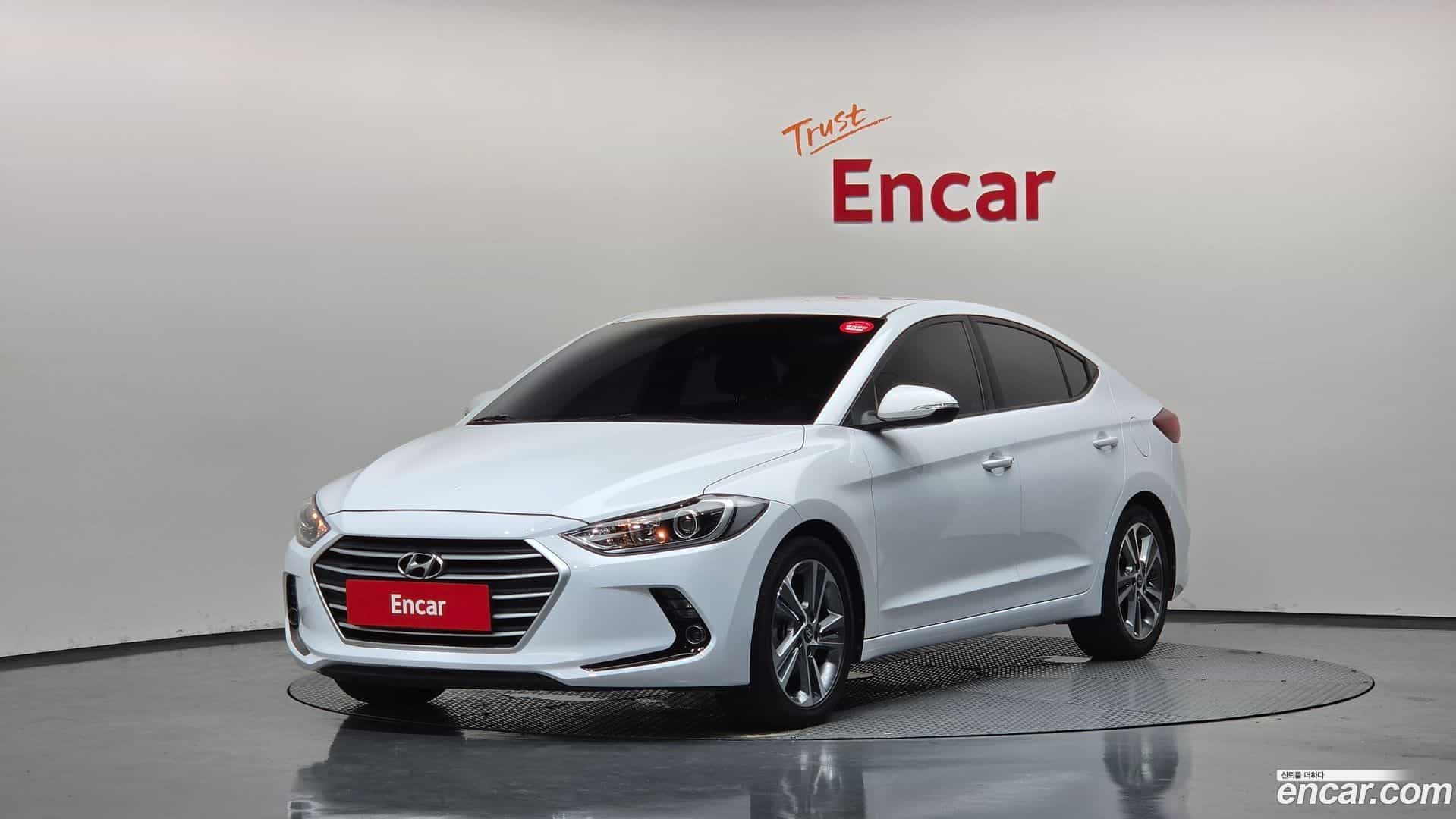 AVANTE Hyundai 2017.7-OUTER-001