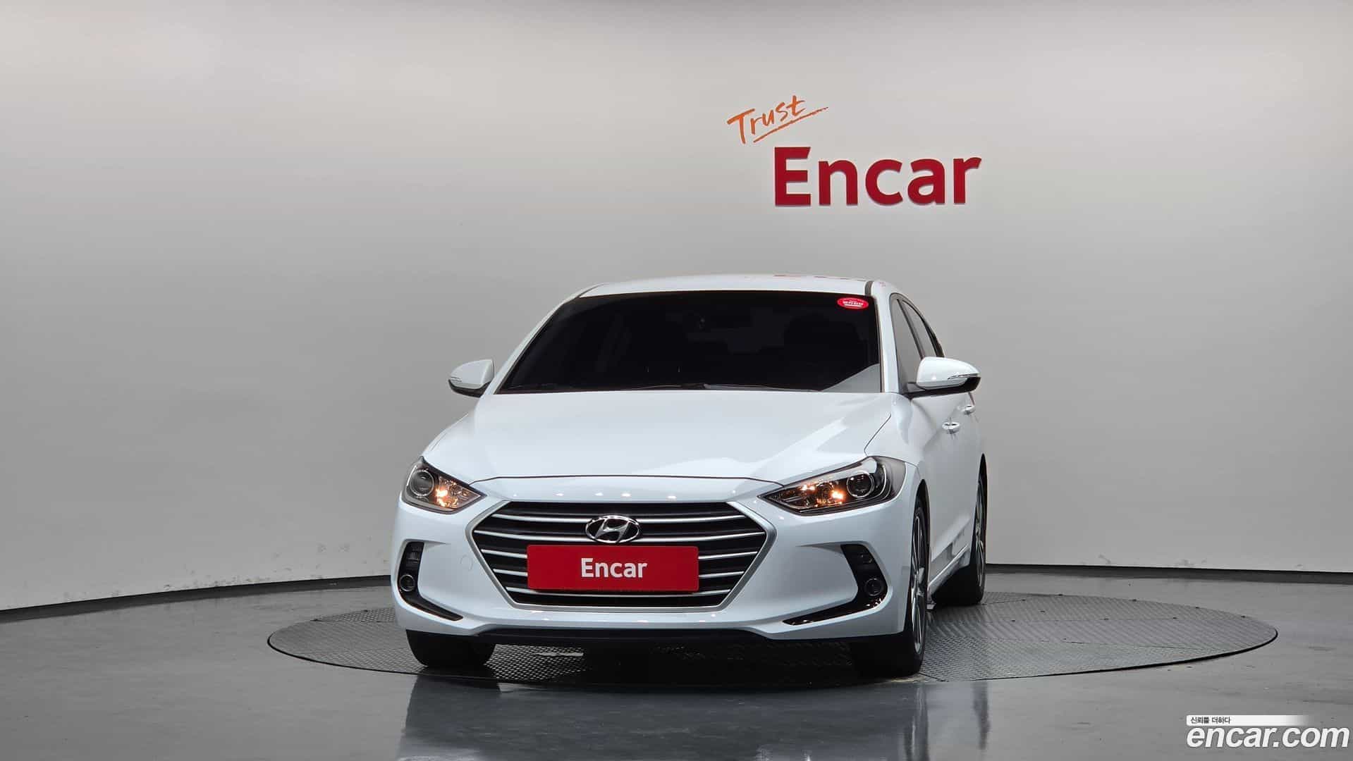 AVANTE Hyundai 2017.7-OUTER-003