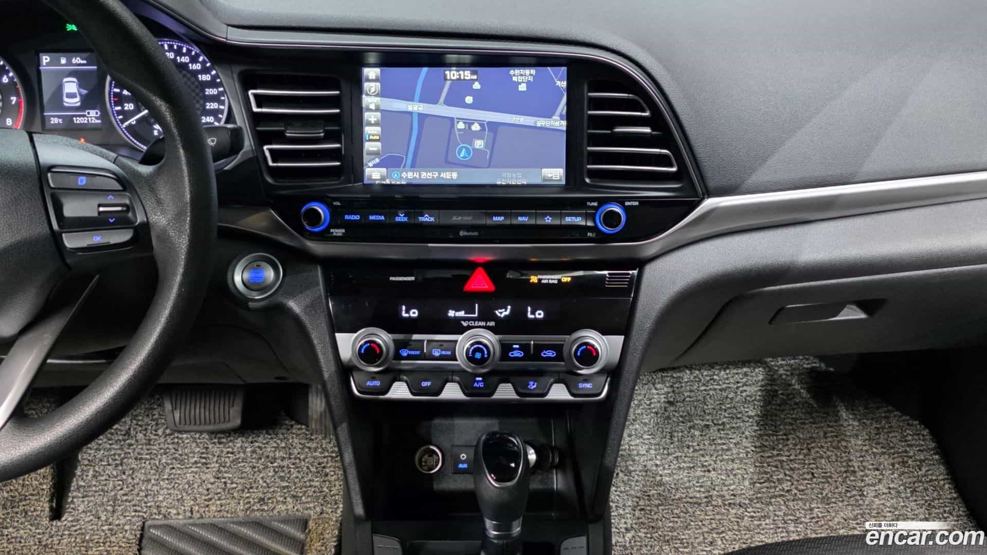 AVANTE Hyundai 2018.9-OPTION-018