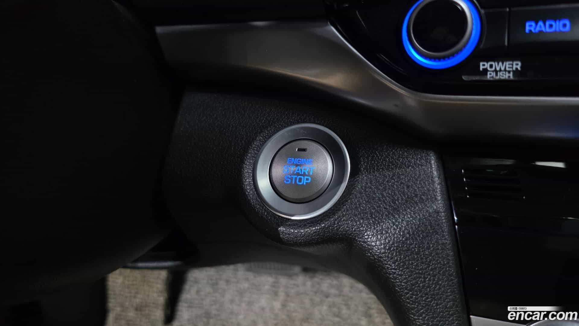 AVANTE Hyundai 2018.9-OPTION-023